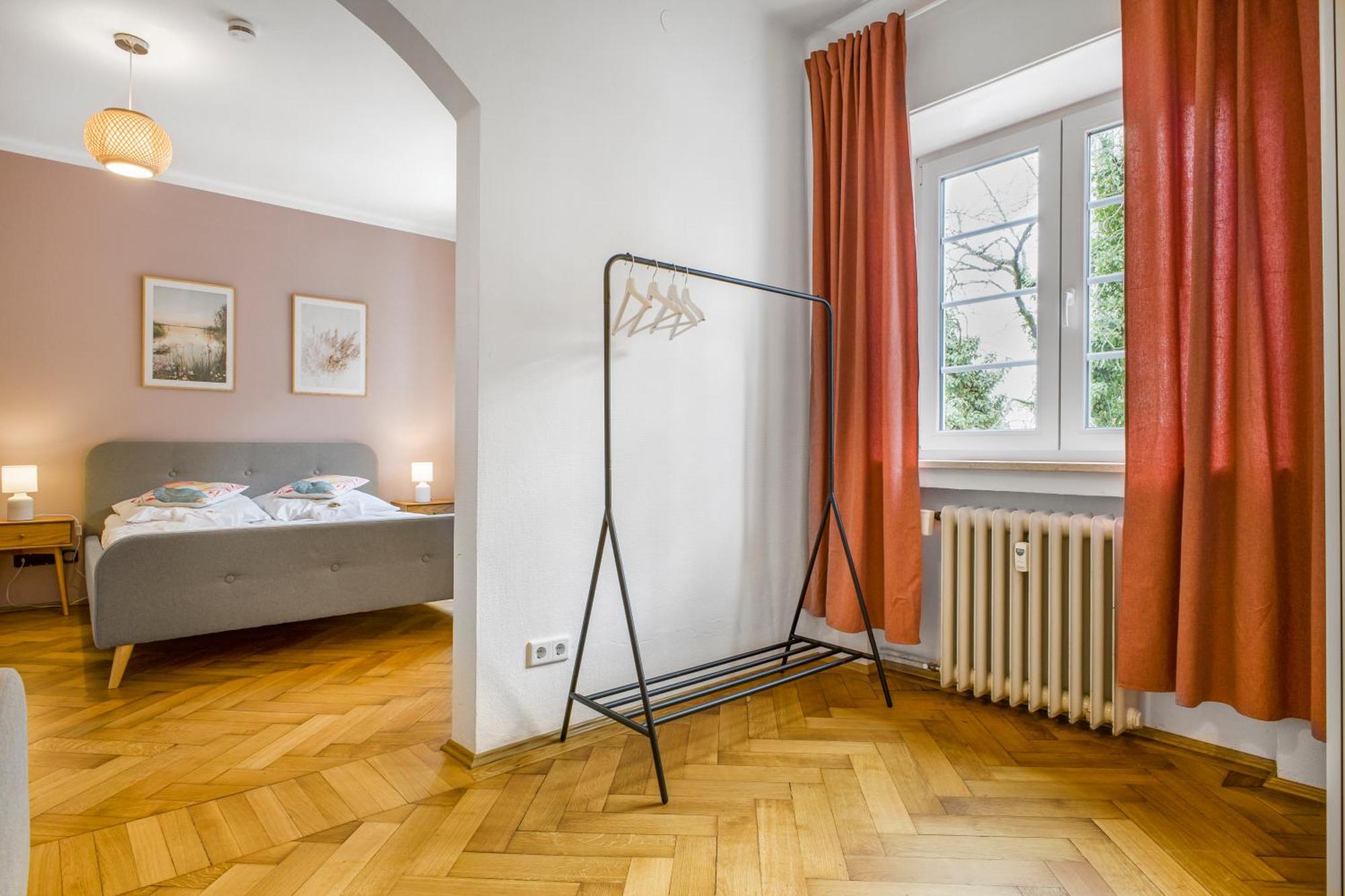 Apartamento FAWAY: Nähe Audi&Bhf - Parken - Küche - Netflix Ingolstadt Exterior foto